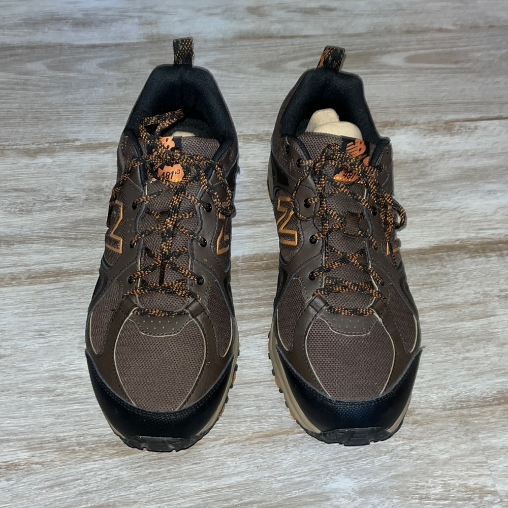 Mens All Terrain sneakers. Size 11